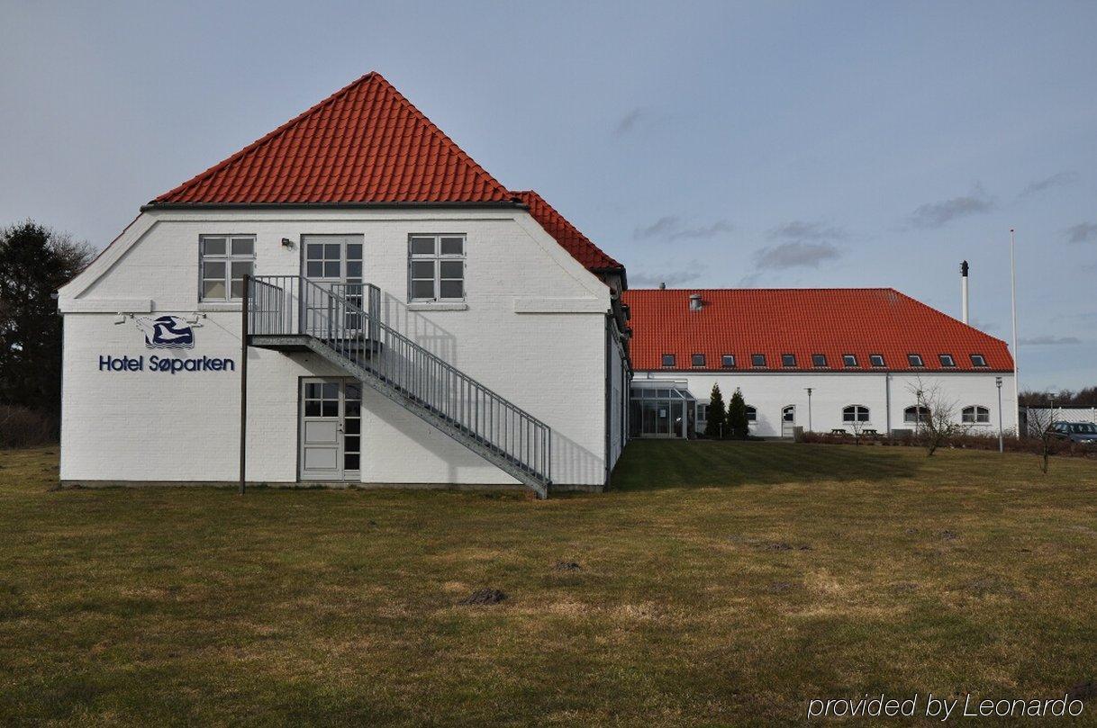 Hotel Soparken Aabybro Exterior photo